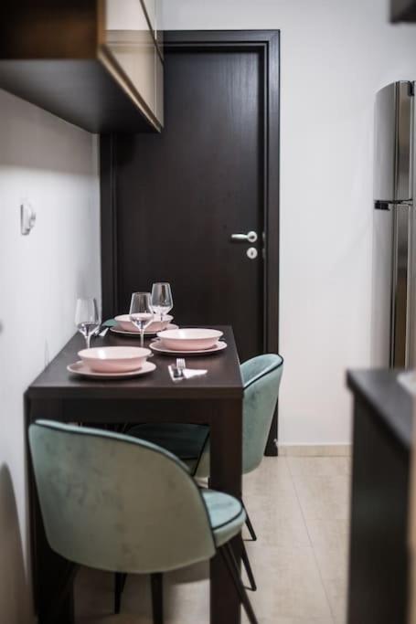 Central Oasis Apartman Bukarest Kültér fotó