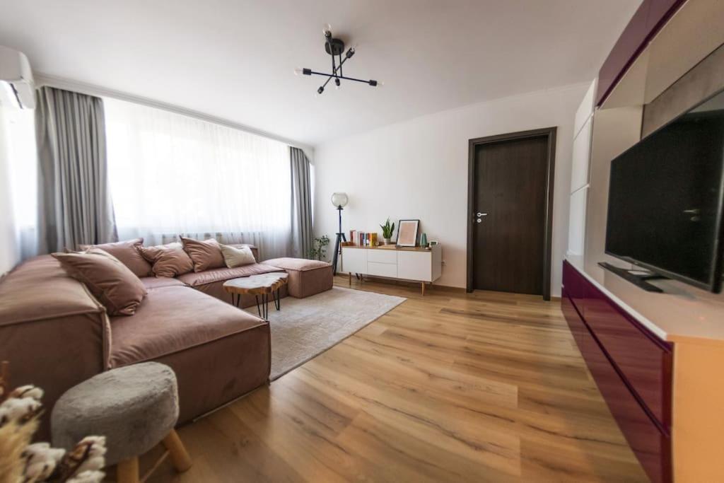 Central Oasis Apartman Bukarest Kültér fotó